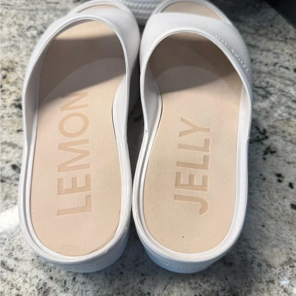 Lemon Jelly Slip-On Slides White Platform - Picture 5 of 10
